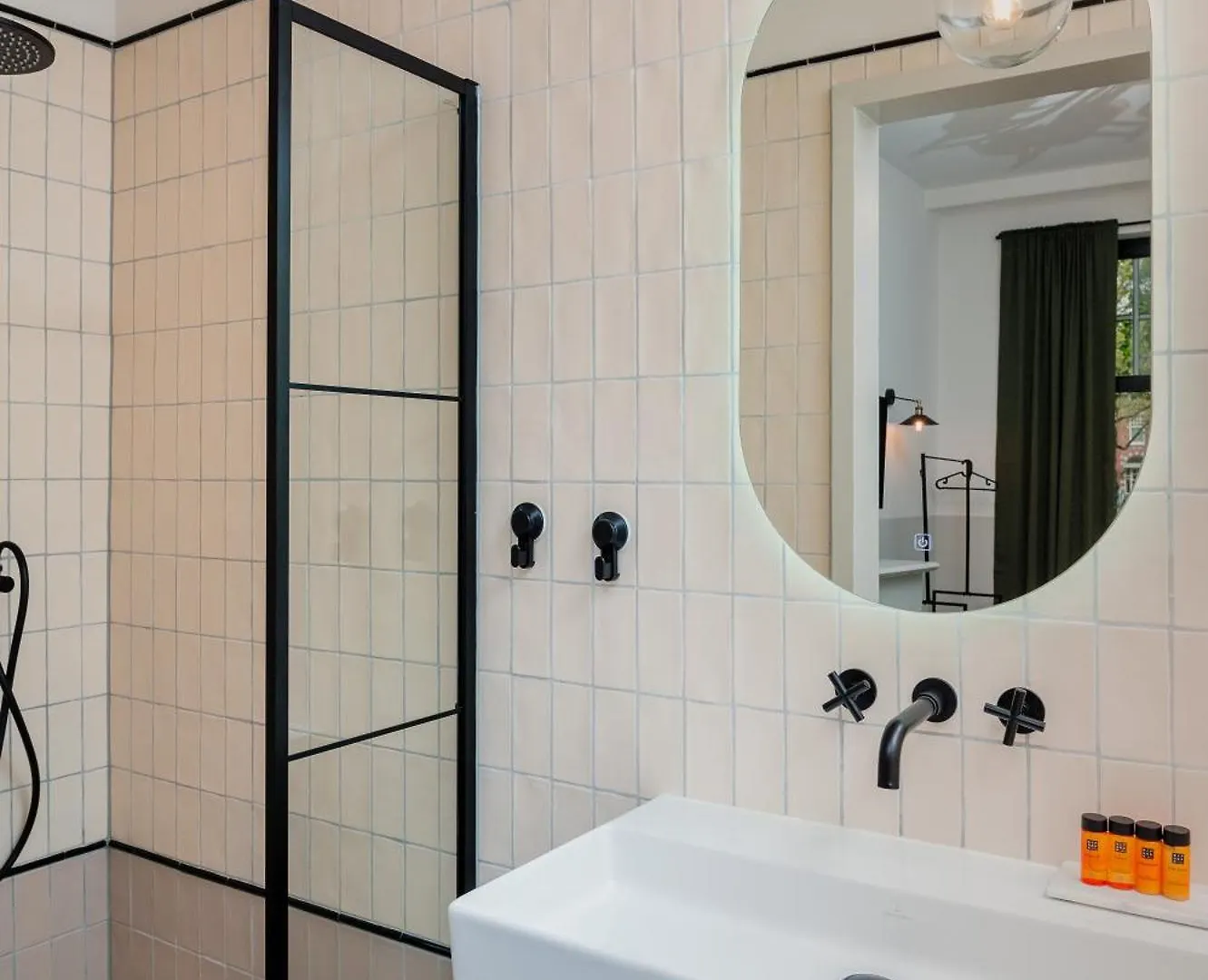 Hotel Mr.Lewis Rotterdam