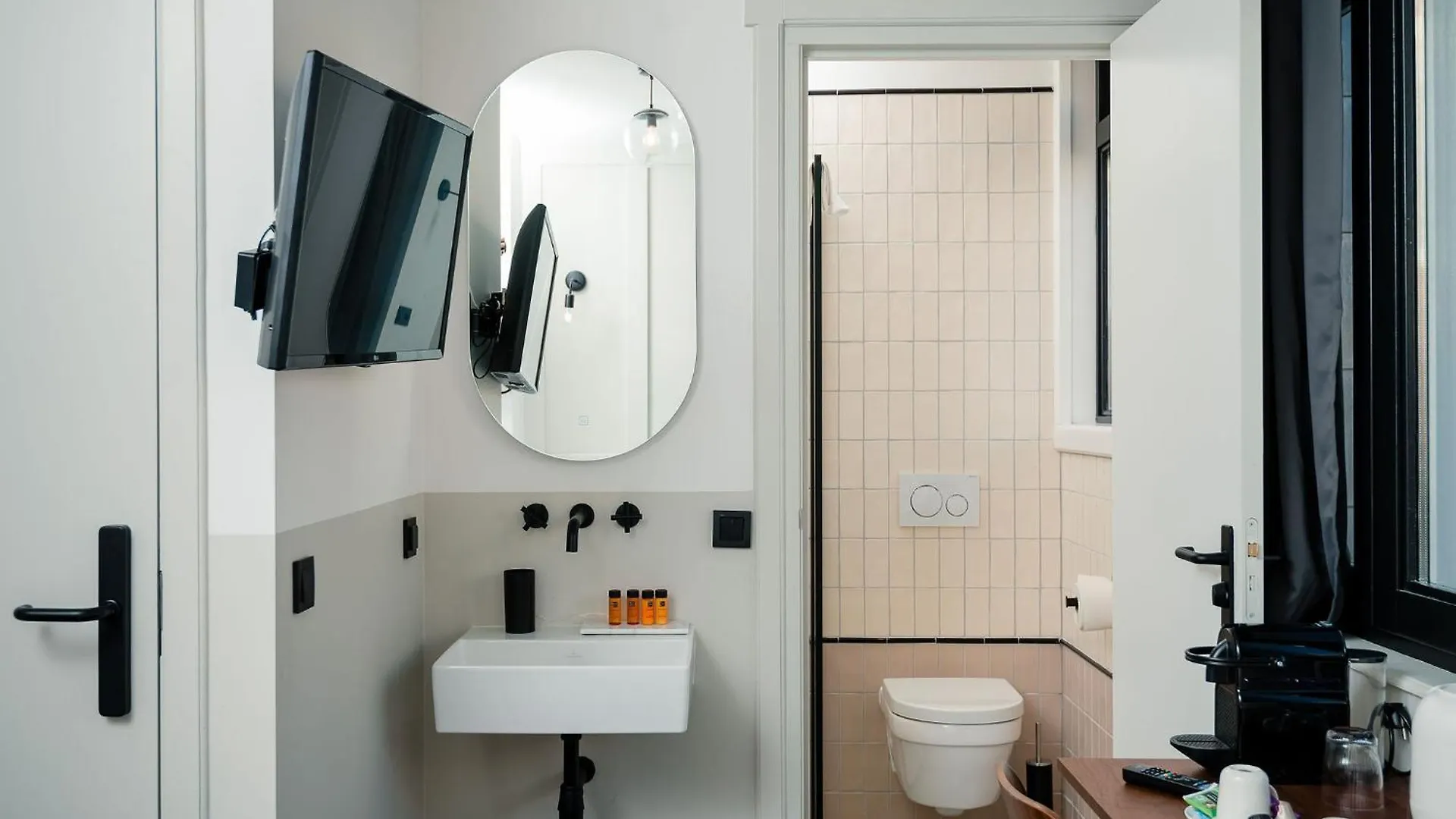 Hotel Mr.Lewis Rotterdam